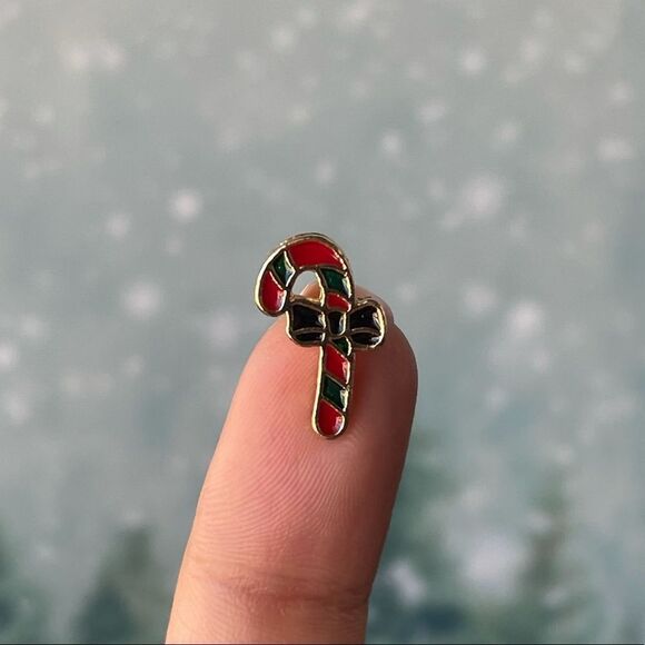 Candy Cane Small Enamel Pin/ Brooch Lapel - Picture 1 of 7